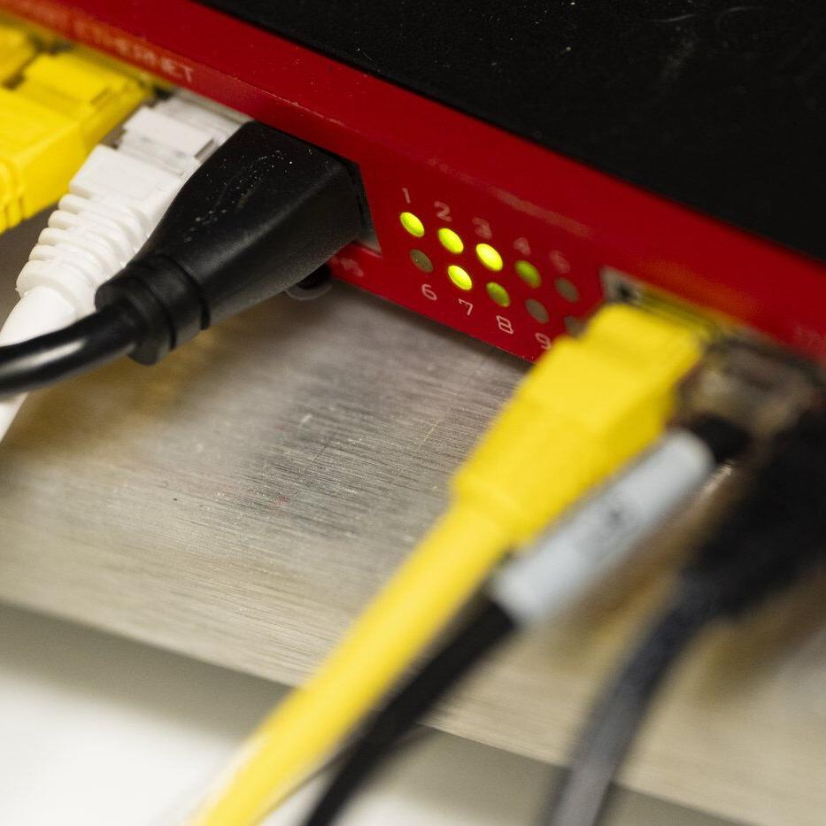 Ottawa, B.C. provide $77M to bring high-speed internet to nearly 7,000 households